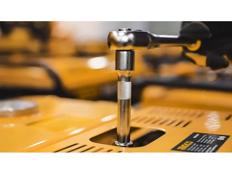 INGCO Dugókulcs készlet 12 részes 1/2" 10-24 mm CrV termék fő termékképe